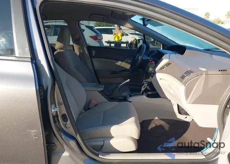 2012 Honda Civic Lx z USA, uszkodzony, nr VIN 2HGFB2F51CH311442